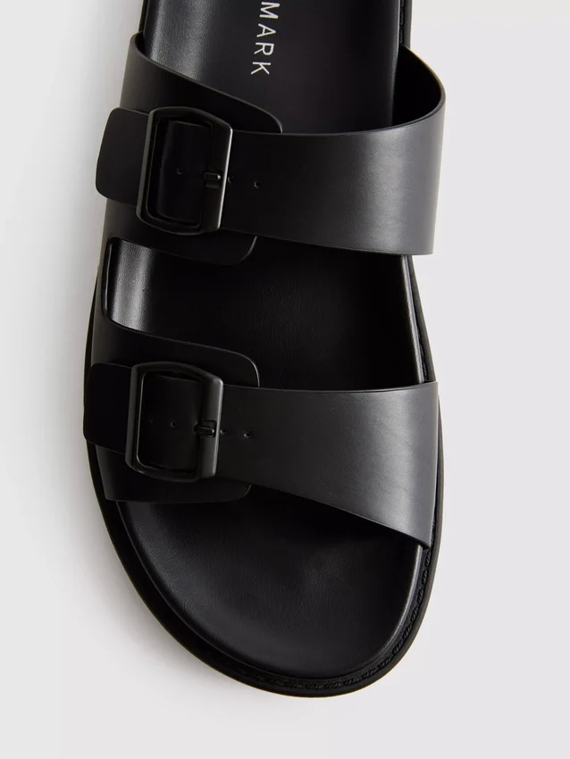 Sandaler med to stropper