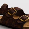 Sandaler med to stropper og fotbed i leopardmønster