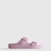 Sandaler med tykk rem og dobbel spenne