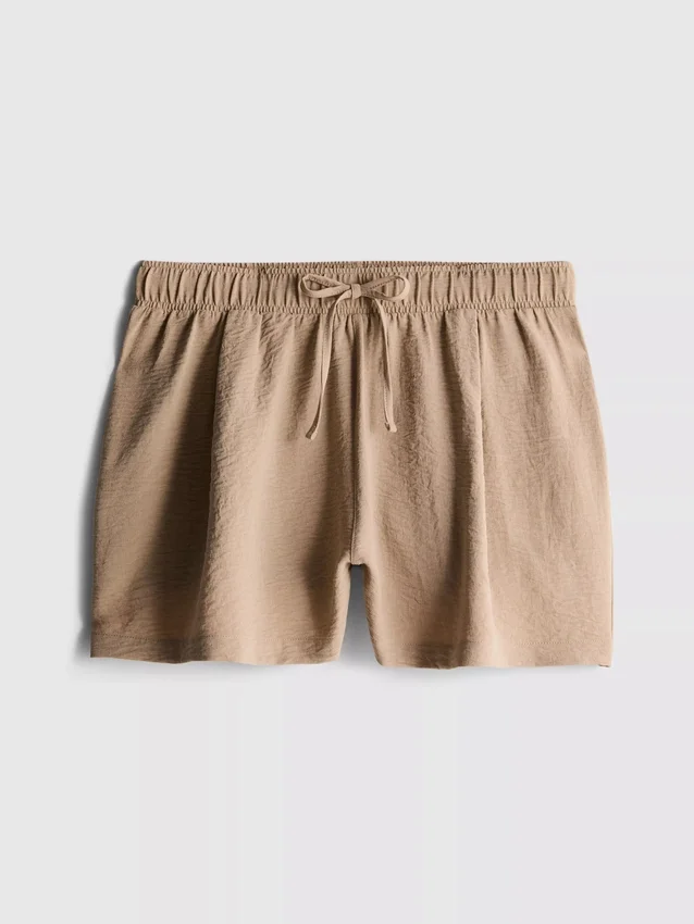 Shorts med aktiv luftgjennomstrømning