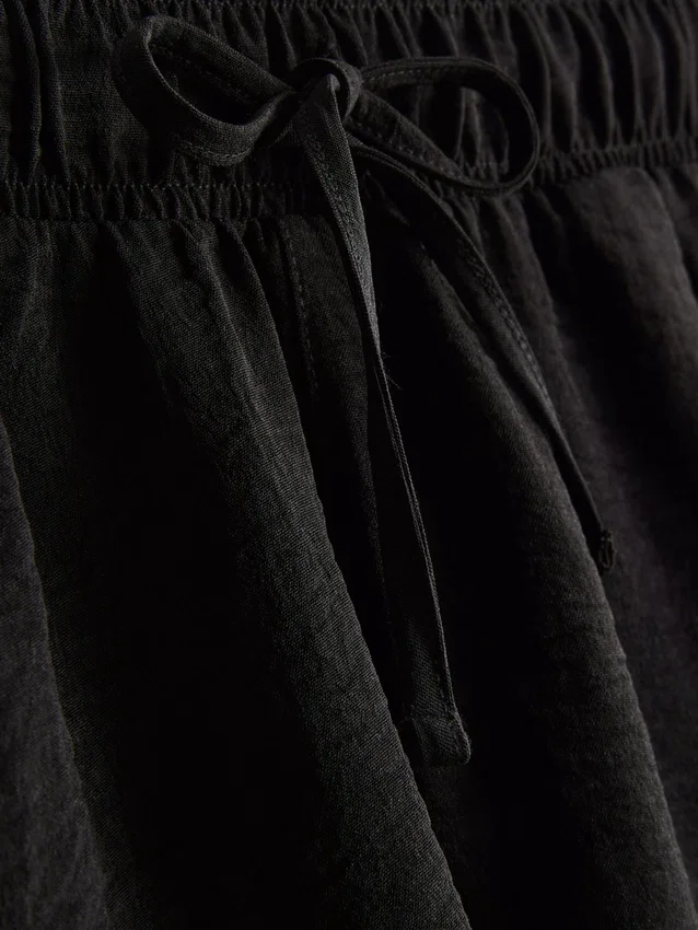 Shorts med aktiv luftgjennomstrømning