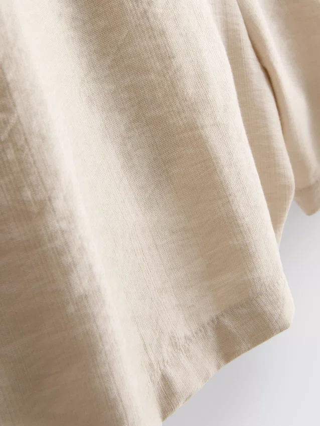 Shorts med belte og elastisk linning