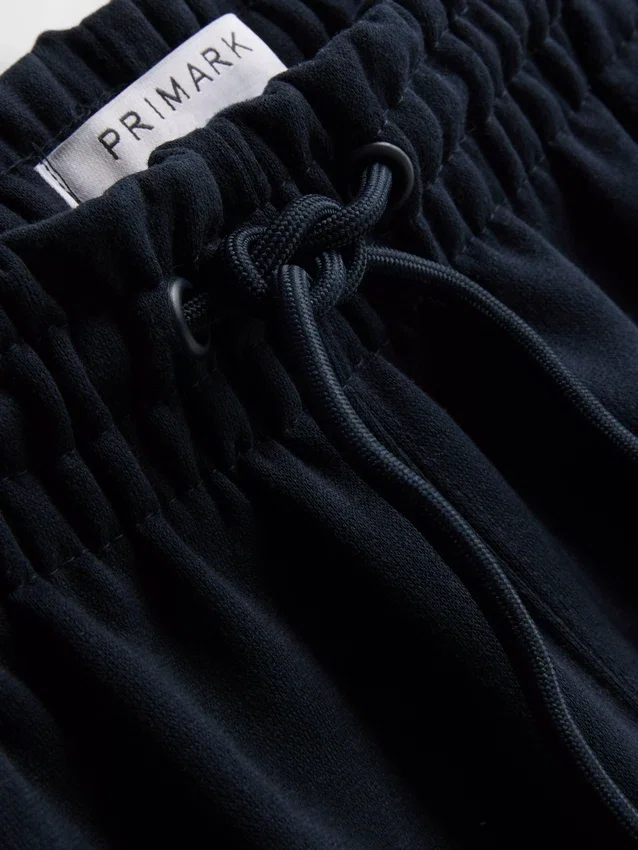 Shorts med snøring
