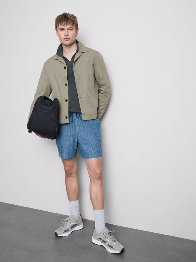 Shorts med strukturert snøring i livet