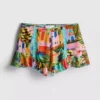 Shorts med tropisk mønster og volanger
