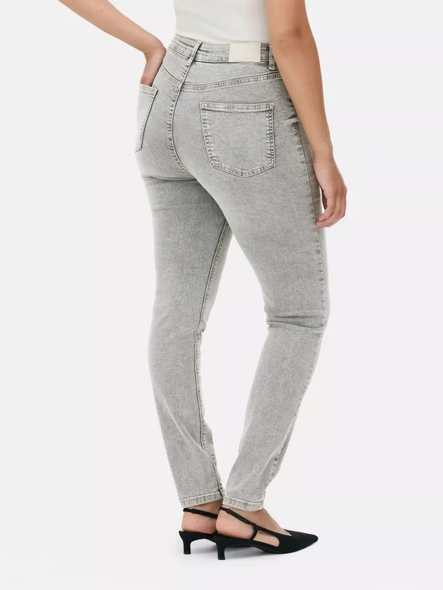 Skinny jeans med høy midje