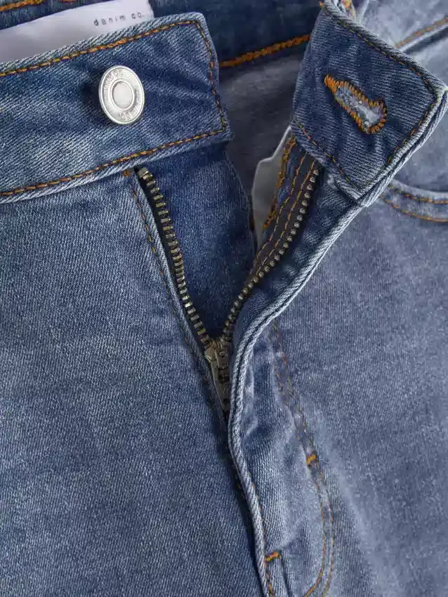 Skinny jeans med høy midje