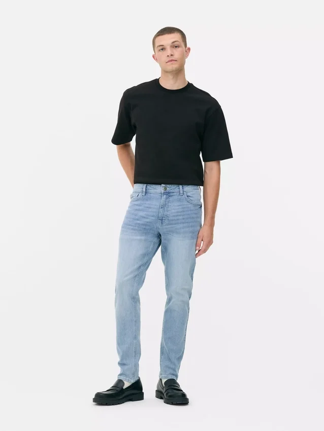 Skinny jeans med middels høy midje