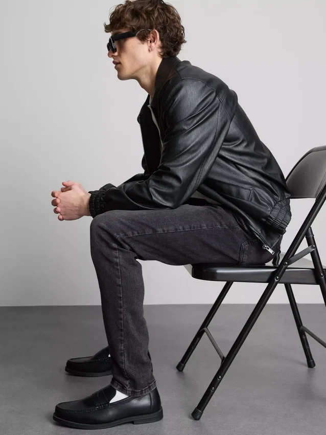 Skinny jeans med middels høy midje