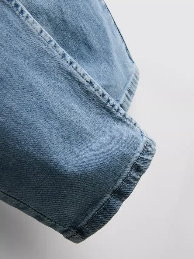 Skinny jeans med middels høy midje