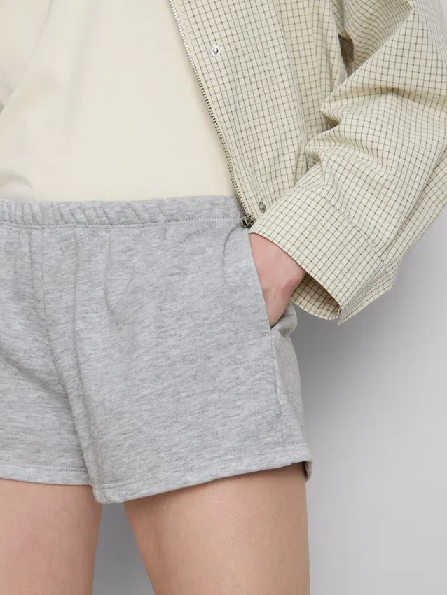 Skinny jersey-shorts med høyt bomullsinnhold