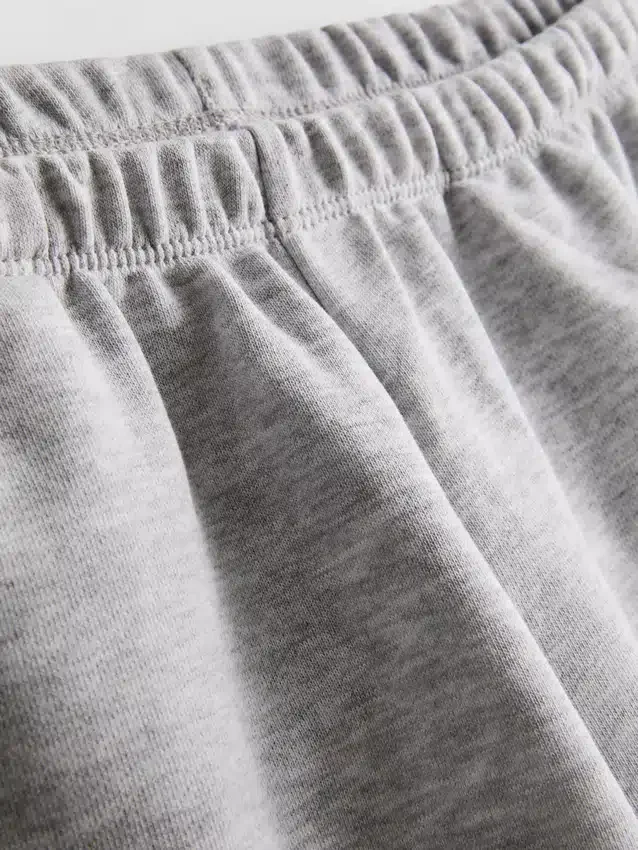 Skinny jersey-shorts med høyt bomullsinnhold