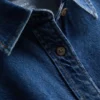 Skjorte i avslappet bomullsdenim med knapper