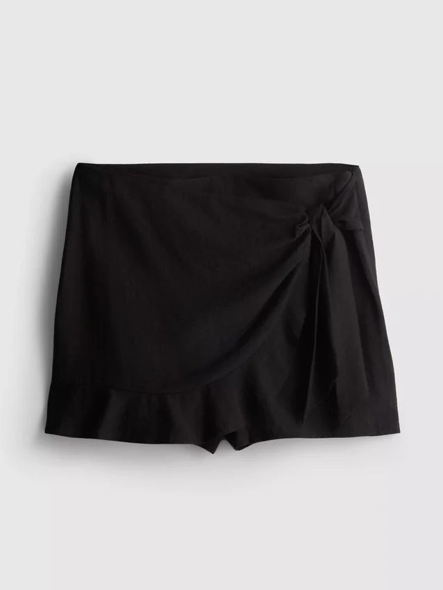 Skort med bånd i sidene