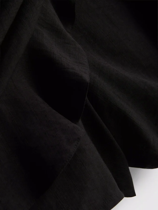 Skort med bånd i sidene