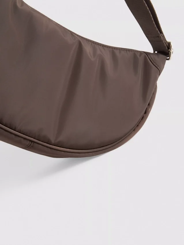 Skulderveske i nylon