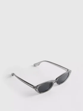 Slanke solbriller i «cat eye»-stil