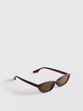 Slanke solbriller i «cat eye»-stil
