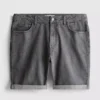 Slim-fit denimshorts med middels høy midje