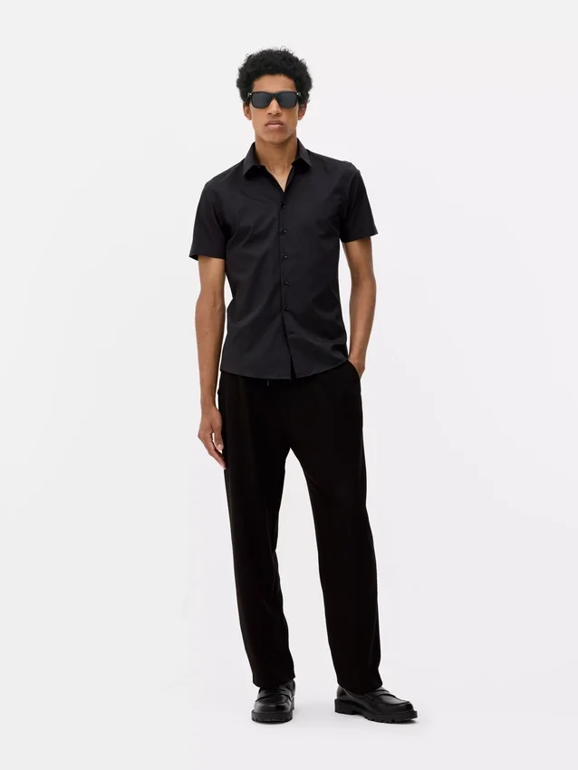 Slim fit-skjorte med korte ermer