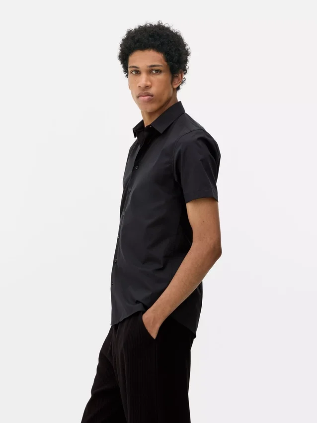 Slim fit-skjorte med korte ermer