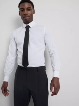 Slim fit-skjorte med stretch og knapper
