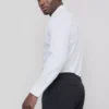 Slim fit-skjorte med stretch og knapper