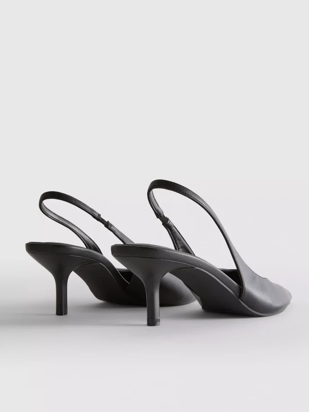Slingback-høyhælte sko i imitert skinn