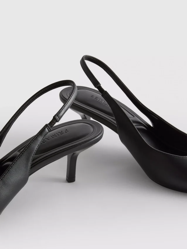 Slingback-høyhælte sko i imitert skinn