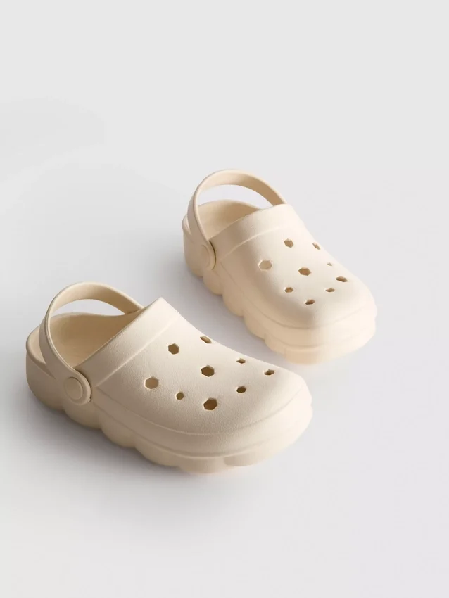 Slingback-strandklogger