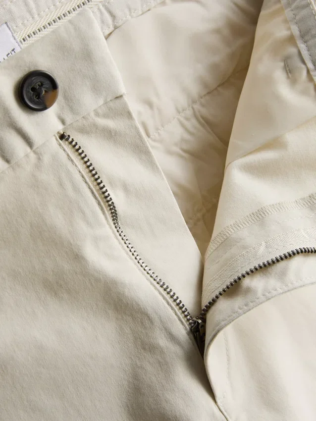 Smal chino