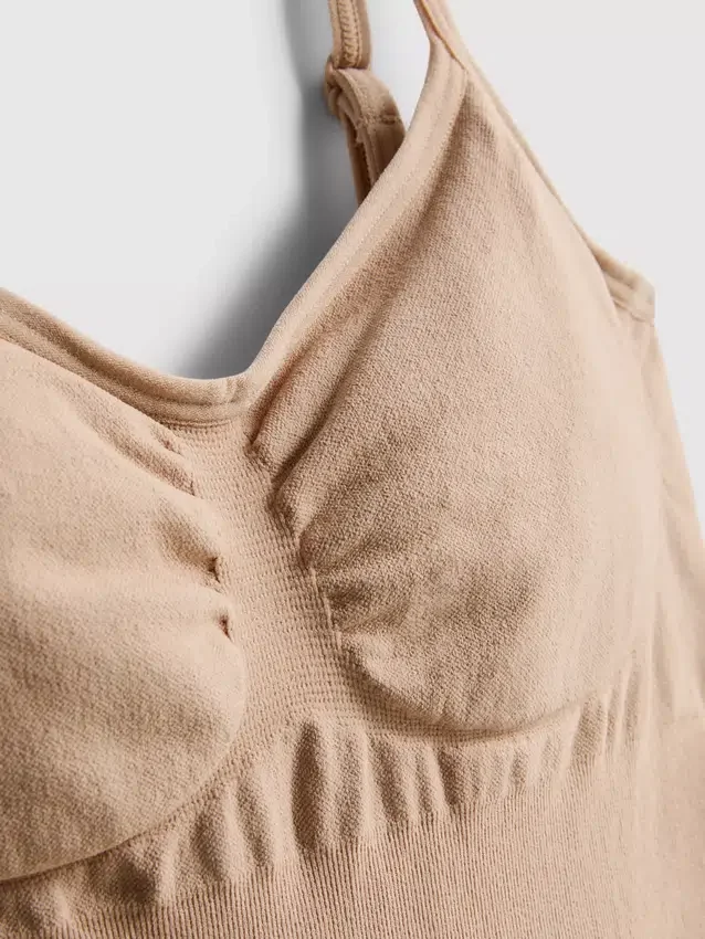 Sømløs Shapewear-bodysuit med tanga