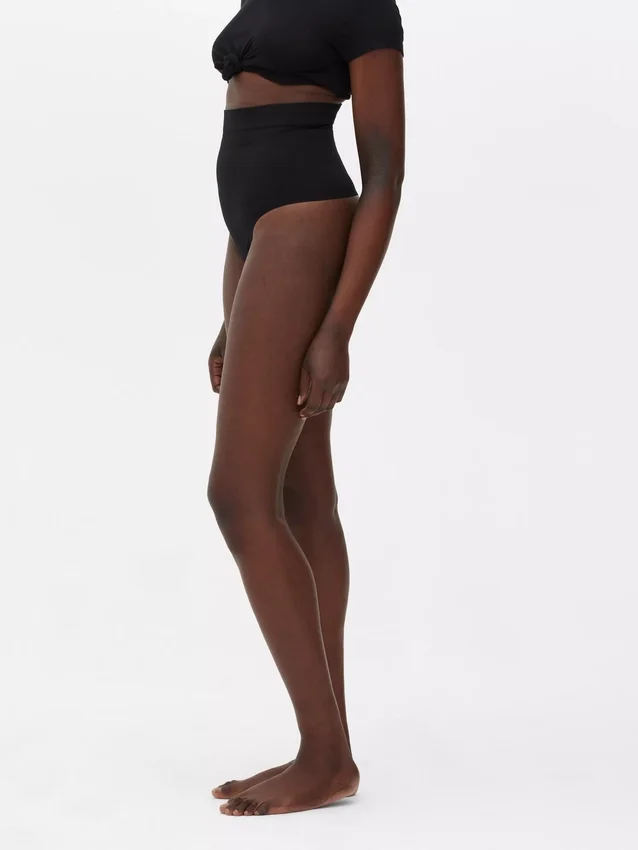 Sømløs Shapewear tanga med høy midje