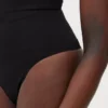 Sømløs Shapewear tanga med høy midje