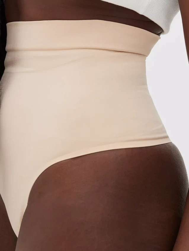 Sømløs Shapewear tanga med høy midje