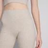 Sømløse ribbestrikkede treningsshorts