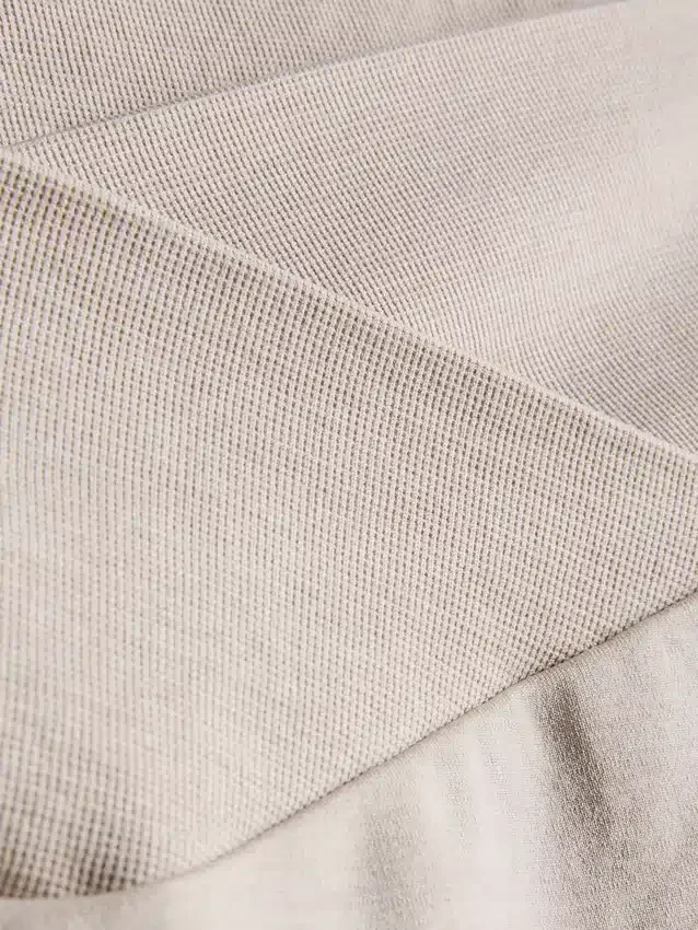 Sømløse treningsshorts med krysset linning