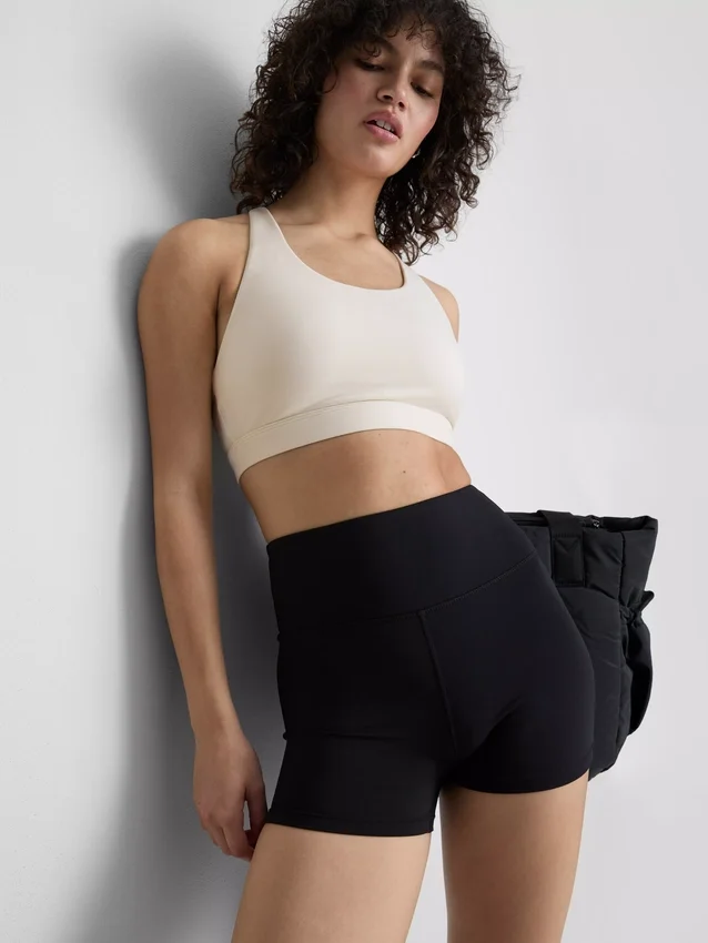 Smørmyk, stroppet crop-top