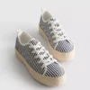 Sneakers i jute med flatform