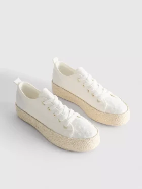 Sneakers i jute med flatform
