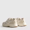 Sneakers med tykke mesh-paneler