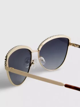 Solbriller i «cat eye»-stil med rhinestones