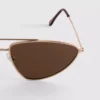 Solbriller med metallramme i aviator-stil