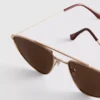 Solbriller med metallramme i aviator-stil