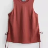 Strikket tank-top med bånd i sidene