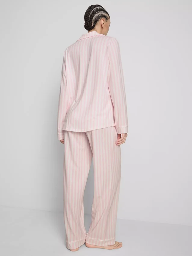 Stripet pysjamaser i jersey i boyfriend-stil