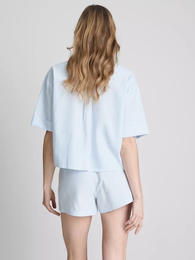 Stripete oxford-shorts med høy midje