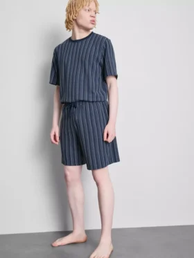 Stripete pysjamaser-shorts