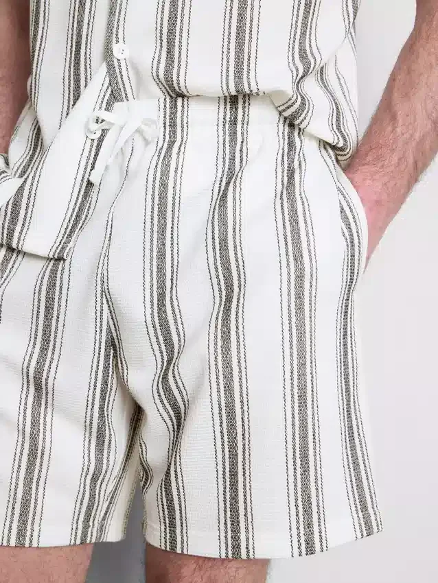 Stripete pysjamaser-shorts
