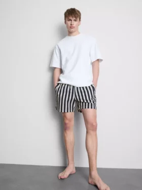 Stripete shorts i dekksstol-stil